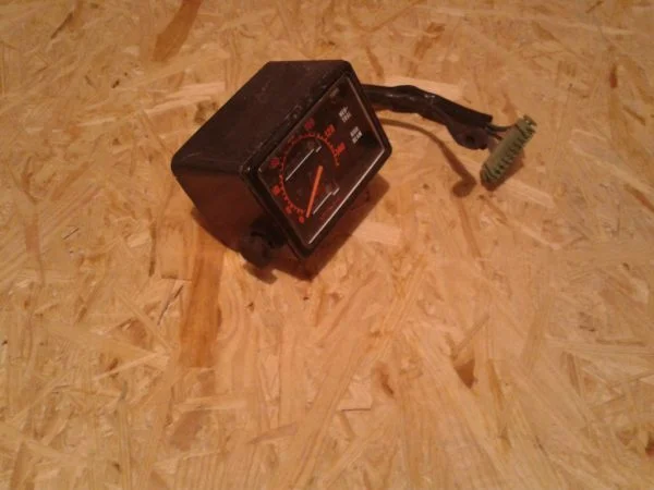 Compteur honda 350 xlr 1984 - Équipements Moto - Marignane (13700)