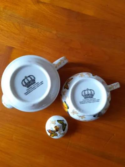 Ensemble petite théière et tasse en porcelaine - photo 3