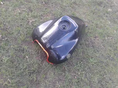 Réservoir yamaha fz6 /2 2010 - photo 2