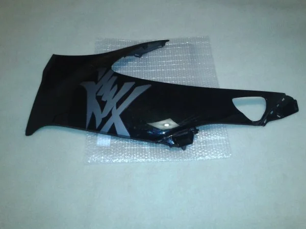 Flanc carénage gauche suzuki 1340 hayabusa 2022 - Équipements Moto - Compiègne (60200)