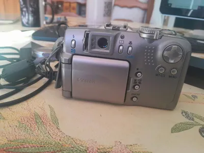 Appareil Photo Numérique Canon Power Shot G2 - photo 4