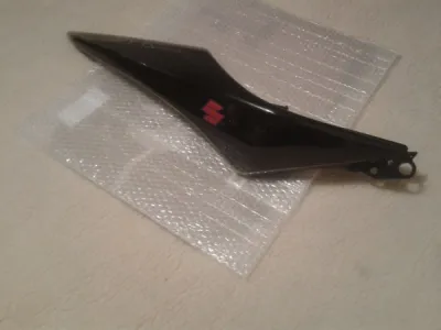 Cache latéral droit suzuki 1340 b king 2017 - photo 2