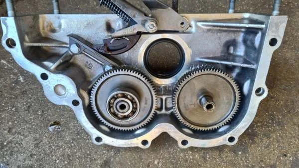 Carter de distribution avant ferrari 355 - Équipements Auto - Nice (06000)