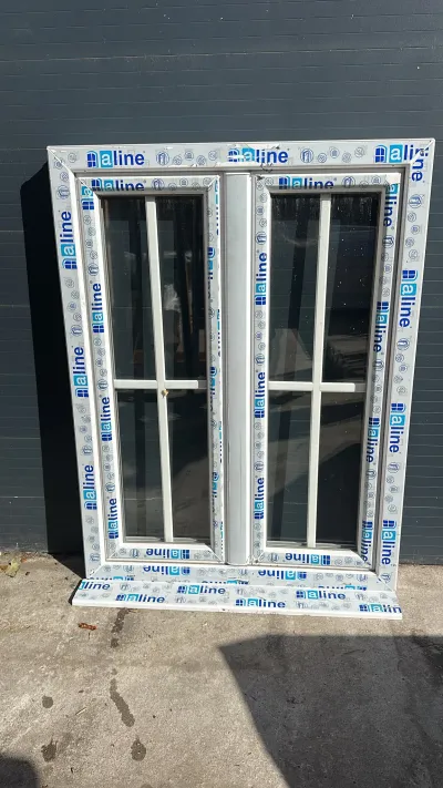 Fenêtre blanc deux vantaux Haut 1200/ Larg 920 - Bricolage