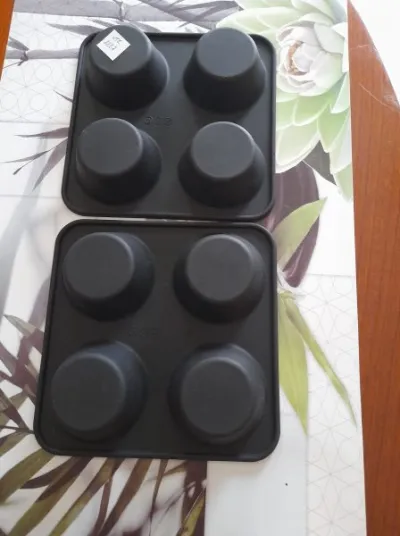 Lot 2 moules en silicones à muffin - photo 2