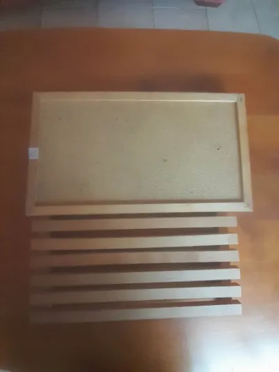 Planche à découper a pain avec réservoir de miette - photo 2