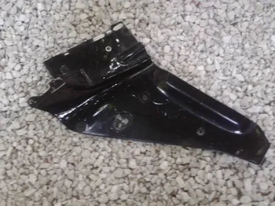 Interieur carénage droit noir honda 900 cbr 1992 - photo 3