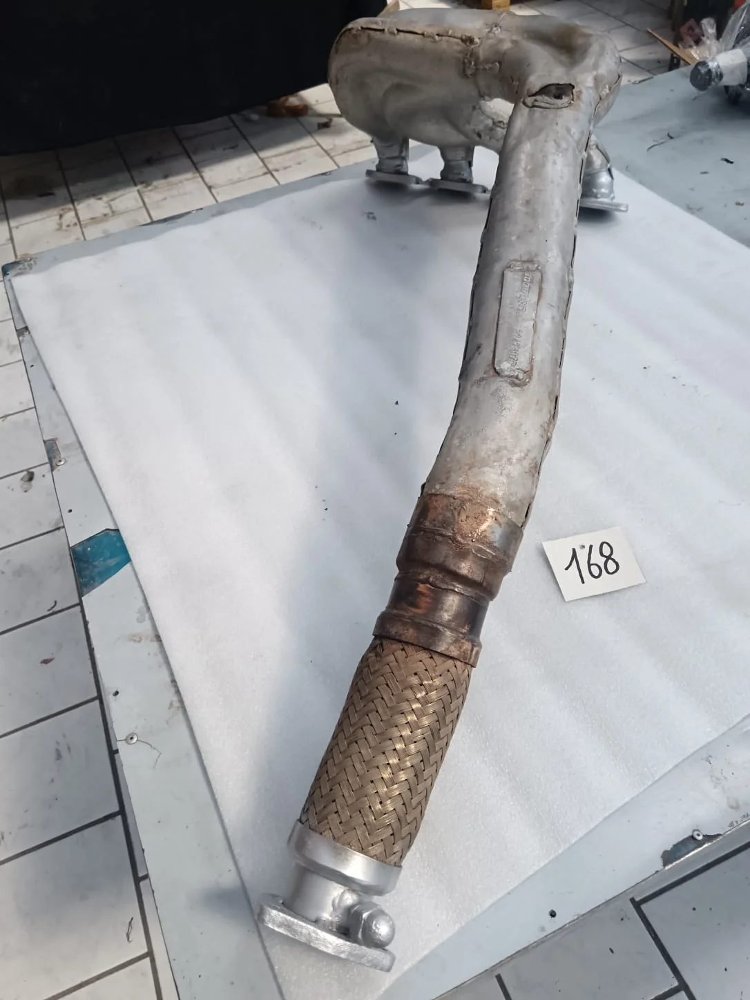 Collecteurs d'échappement pour Lancia Thema 8.32 - Équipements Auto - Nice (06300)