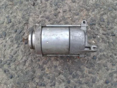Démarreur honda 750 vfr 1995 - photo 2