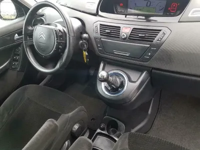 Citroen Grand Picasso 7places 2.0HDI 136CV airco d - photo 4