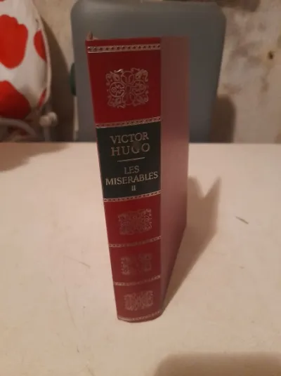 Livre victor hugo "les misérables ii " - Livres - Saint-Satur (18300)