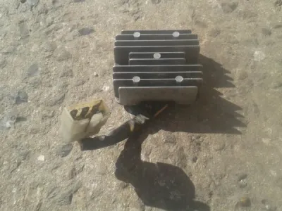 Régulateur yamaha 400 rd 1977 - Équipements Moto - Dampleux (02600)