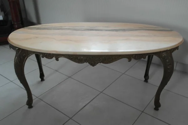 Table salon - Collection - Josselin (56120)
