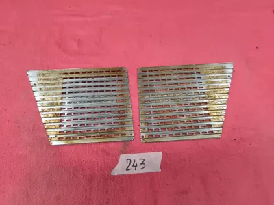 Grilles de haut-parleurs pour Ferrari 308 GTB/GTS - photo 2
