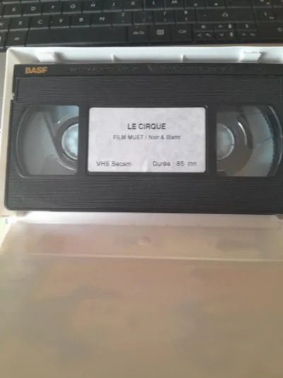 Cassette vhs " le cirque " - photo 2