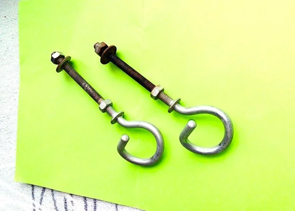 2 attaches "queue de cochon" pour balançoire - Bricolage - Monnetier-Mornex (74560)