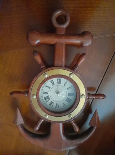 Pendule bois forme ancre et mat de bateau - Décoration - Saint-Satur (18300)