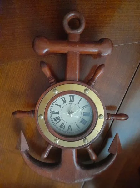 Pendule bois forme ancre et mat de bateau - Décoration - Saint-Satur (18300)
