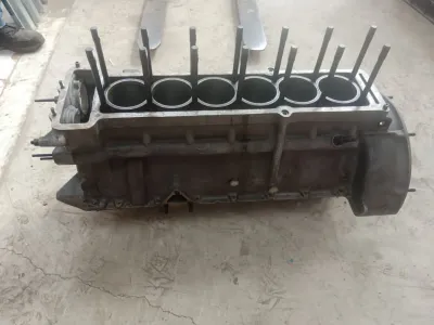 Bloc moteur Maserati Mistral 4000 - photo 2