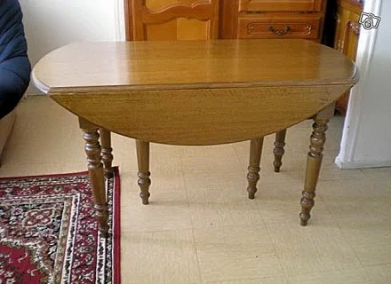 Table styl louis philippe - Meubles - Pantin (93500)