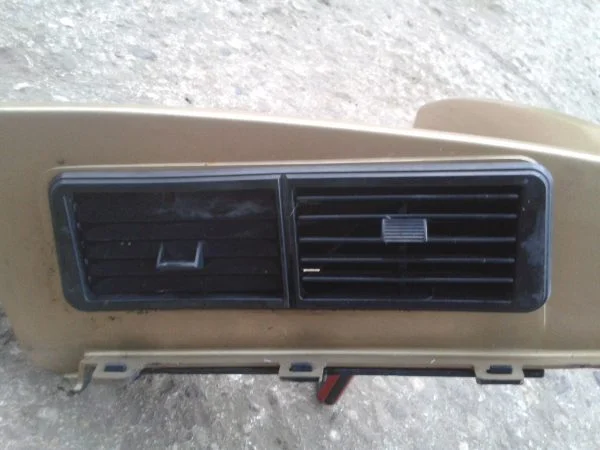 Partie carénage av honda 1500 gl anniversaire 1991 - Équipements Moto - Annecy (74000)