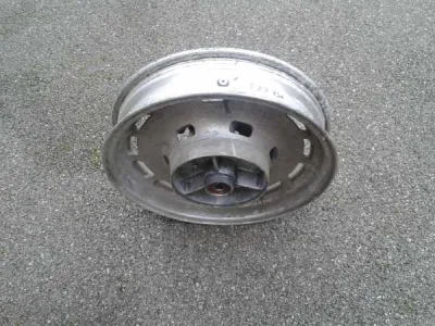 Roue arriére yamaha 750 fzx 1996 - photo 3