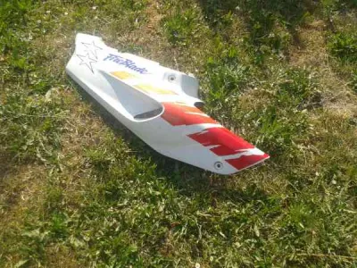 Cache latéral droit blanc tigre honda 900 cbr 1993 - photo 2