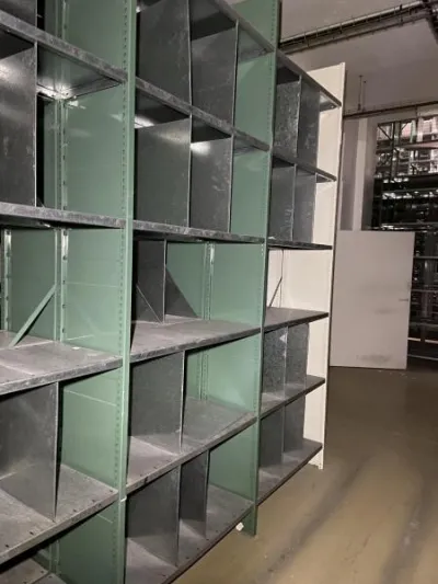 Lots d'étagères métalliques - Bureau - Montpellier (34000)