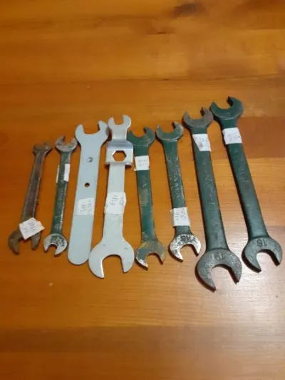 Lot 8 clés mixtes bricolage , outillage - photo 2