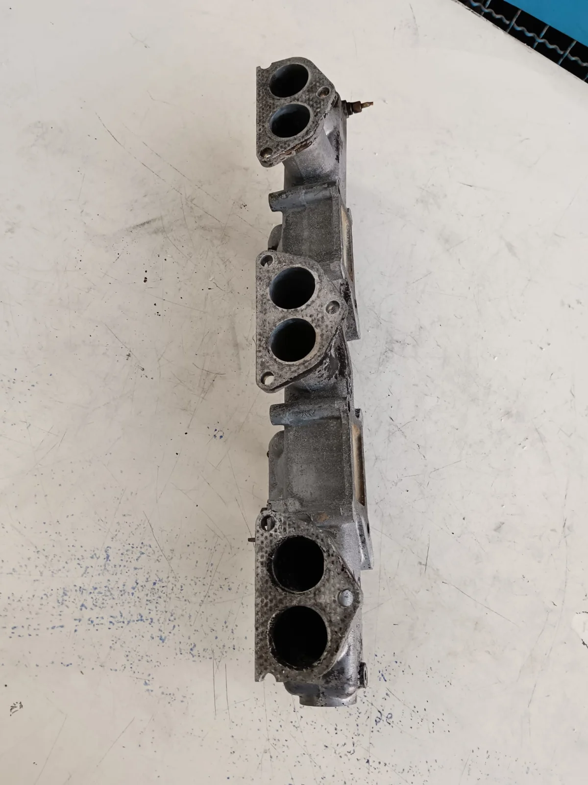 Collecteur d'admission pour Austin Healey 3000 - Équipements Auto - Nice (06300)