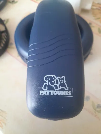 Pattounes -  Brosse de Toilettage Aspirante - photo 3