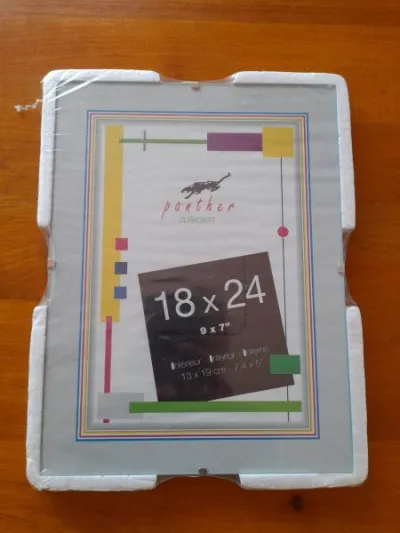 Cadre en verre à fixer 18 x 24 cm - Décoration - Saint-Satur (18300)