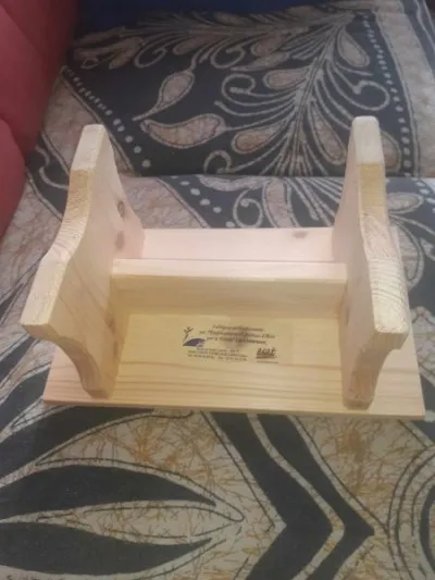 Ancien repose pied en bois - Meubles - Saint-Satur (18300)