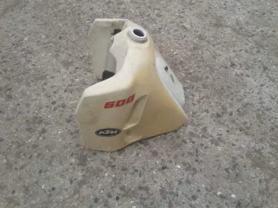 Réservoir 14 litres ktm 600 lc4 1988 - photo 2