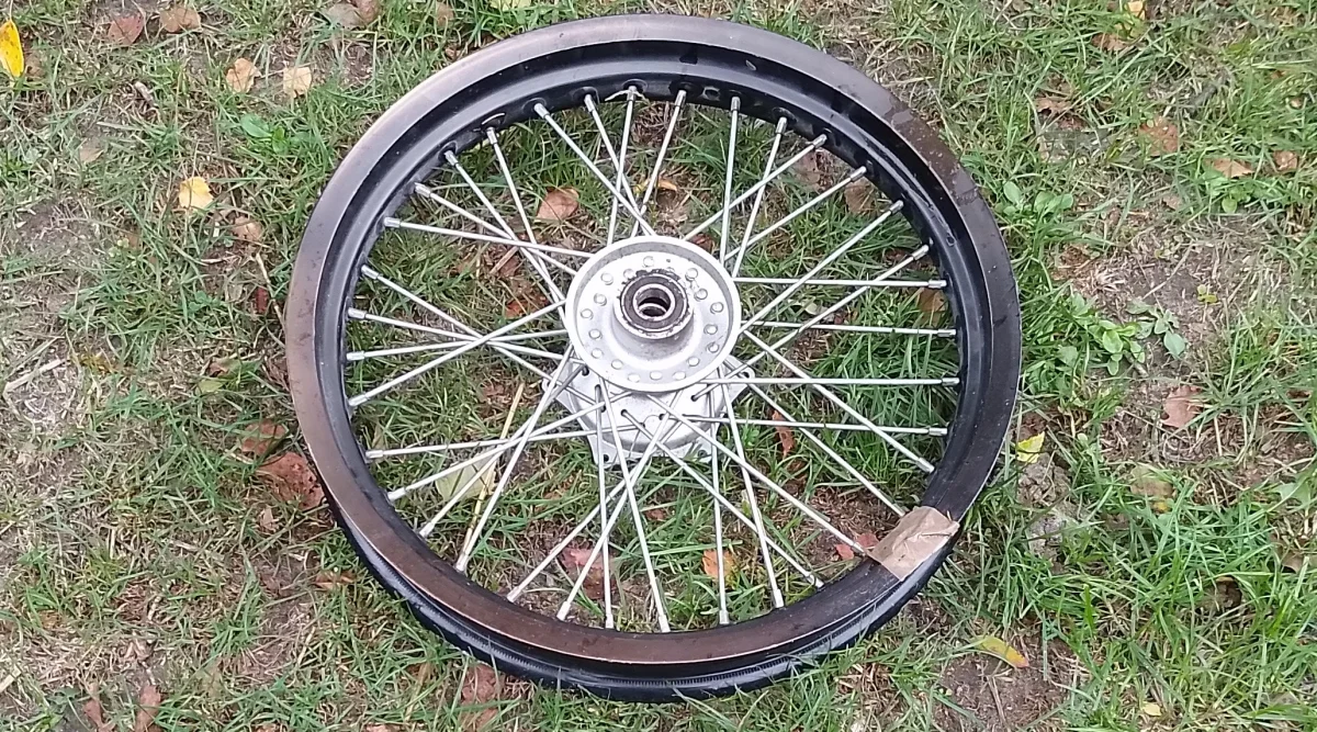 roue avant cpi 50 2006 super motard - Équipements Moto - Le Pré-Saint-Gervais (93310)