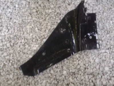 Interieur carénage droit noir honda 900 cbr 1992 - photo 4