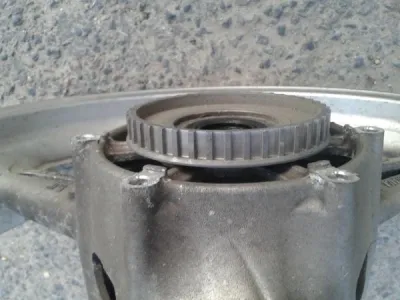 Roue avant yamaha fjr 1300 2007 - photo 3