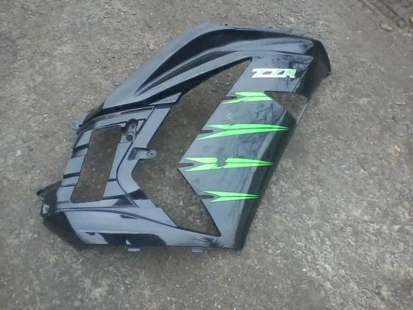 Flanc carénage droit kawasaki 1400 zzr 2017 - Équipements Moto - Verberie (60410)