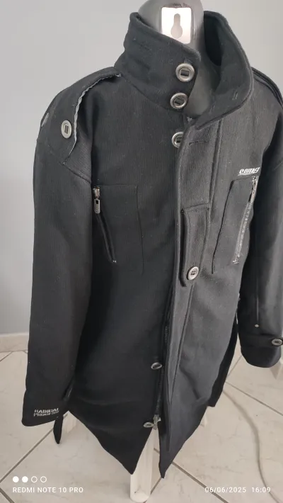 BLOUSON HOMME COM8 NOIR TAILLE L DISPONIBLE - Vêtements Homme - Bussy-Saint-Georges (77600)