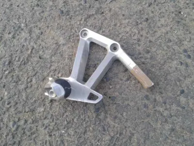 Platine arriére gauche yamaha fz6s 2005 - photo 2