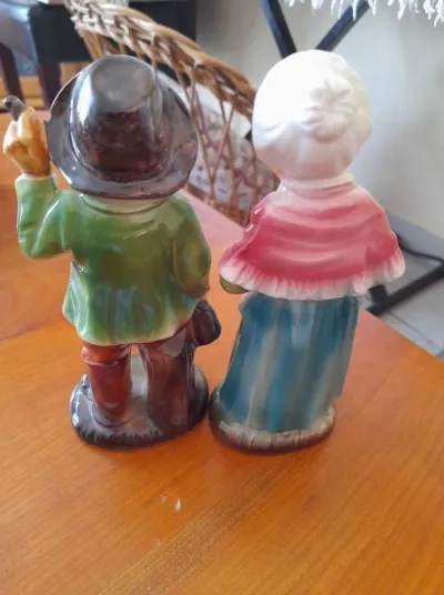 Couple de personnes âgées en céramique - photo 2