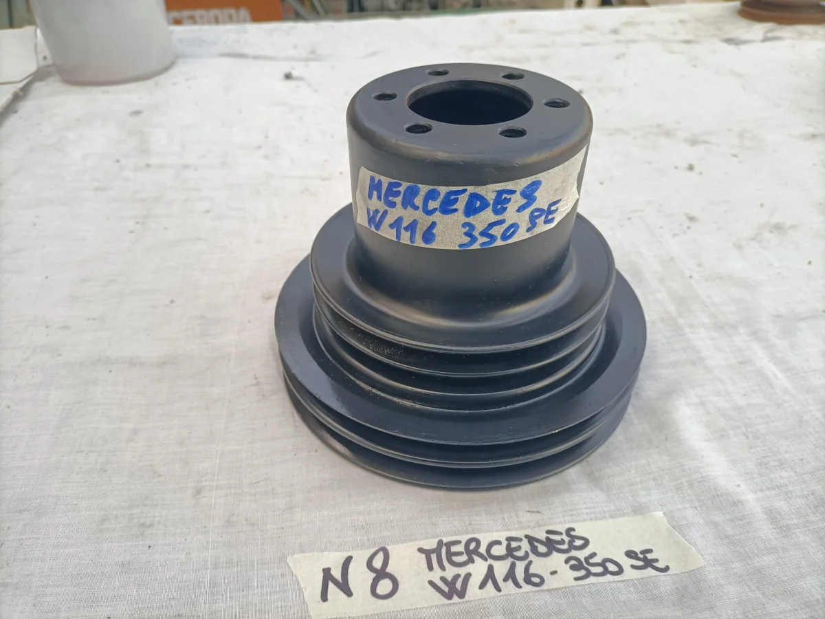 Poulie de vilebrequin  moteur Mercedes W126 W107 - Équipements Auto - Nice (06300)