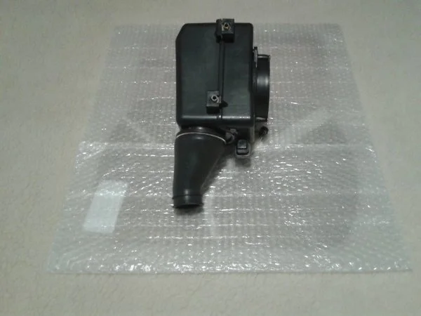 Boitier filtre a air neuf suzuki 125 gsxs 2022 - Équipements Moto - Compiègne (60200)