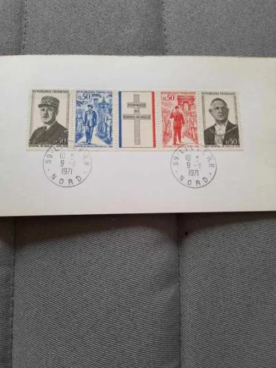 Collection timbres oblitérés-lille maison de gaull - Collection - Saint-Satur (18300)