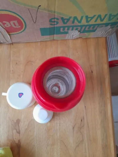 Thermos en plastique " domec dermedoc " - photo 2