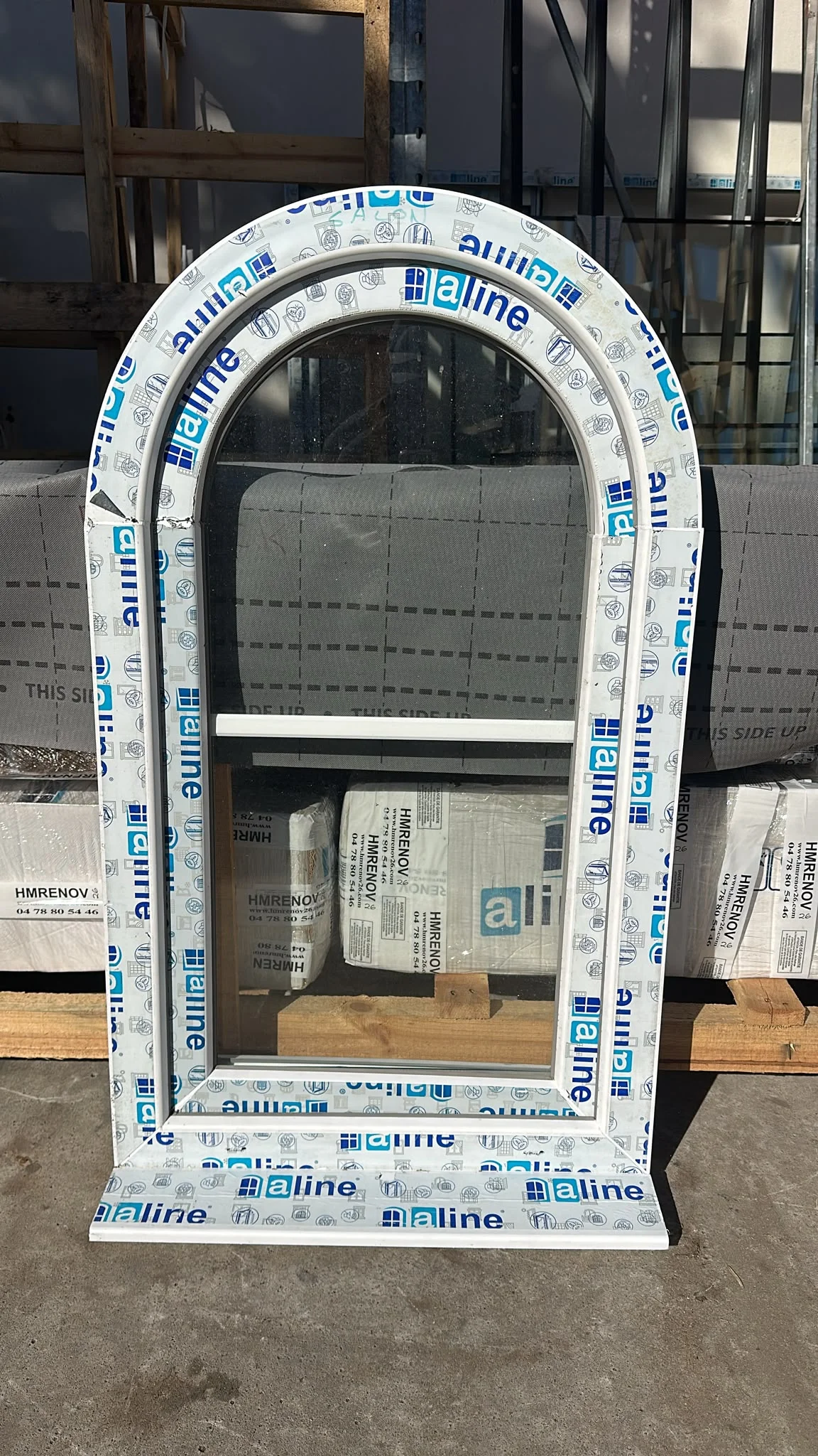 Fenêtre blanc un vantail Haut 1120/ Larg 650 - Bricolage - Décines-Charpieu (69150)
