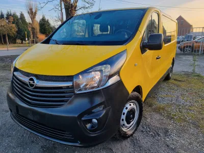 Opel Vivaro Maxi Double cabine 1.6cdti Biturbo 145 - Utilitaires