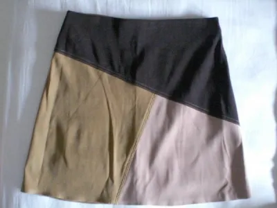 Jupe t.36 ou t.38 neuve - Vêtements Femme - Sochaux (25600)