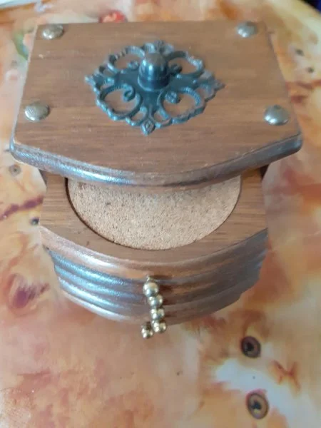 Coffret en bois de 8 sous box - Collection - Saint-Satur (18300)