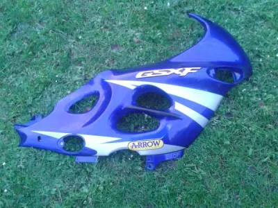 Flanc carénage droit suzuki 750 gsxf 1998 - photo 3